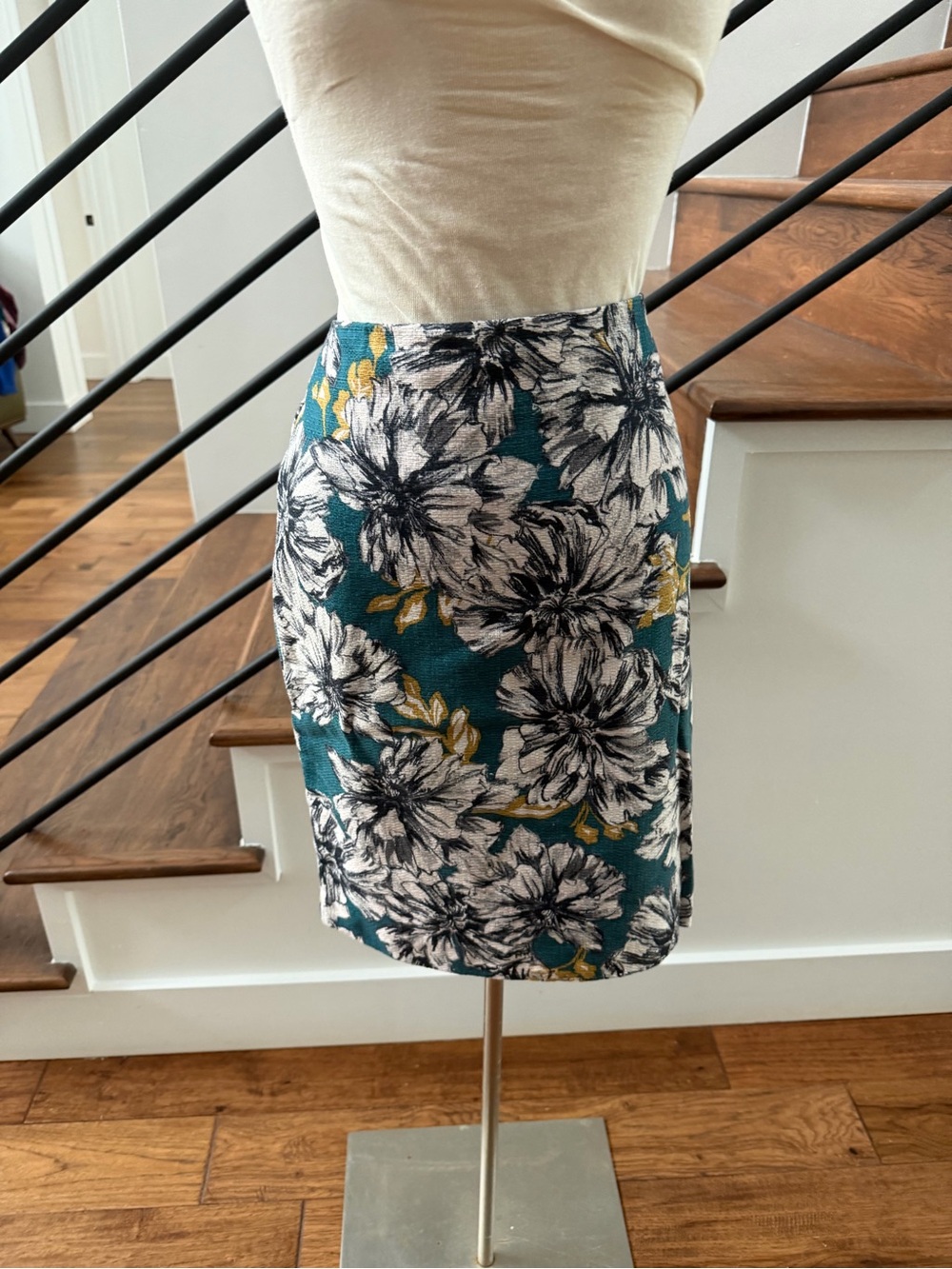 Ann Taylor Floral Print Teal Pencil Skirt - Women's